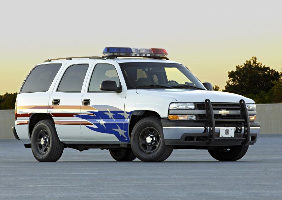  Chevrolet Tahoe Police 2004 года  (фото 16 из 20)